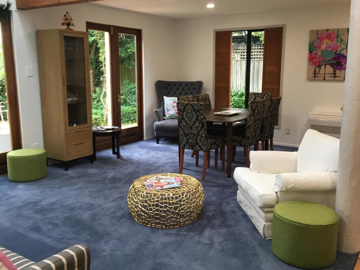 Riviera In Villa Christchurch